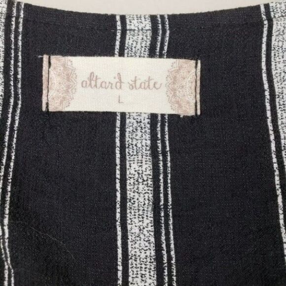 Altar’d State Ruffled Faux Wrap Striped Dress Size Large - Picture 2 of 9